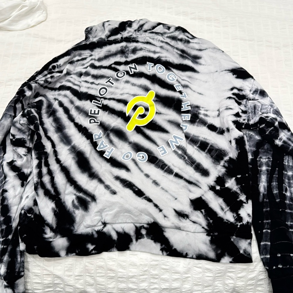 Peloton tie dye set